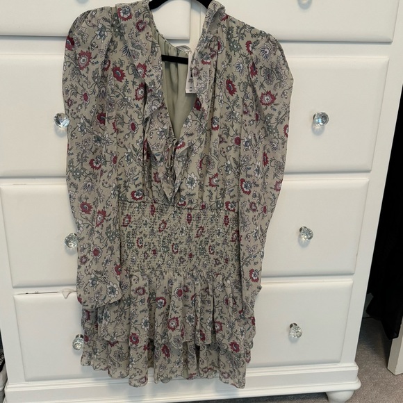 NWT ARITZIA WILFRED ruffle long sleeve dress - Picture 1 of 6
